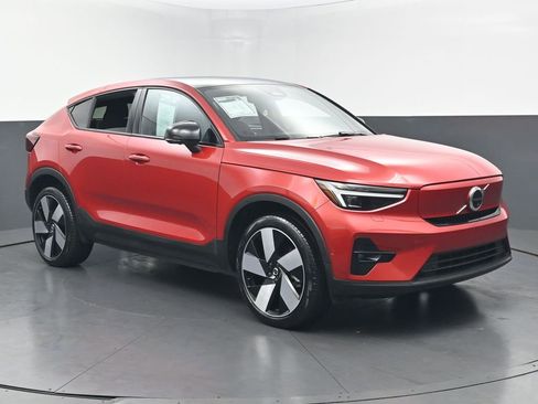 Used 2023 Volvo C40 P8 Recharge Ultimate AWD/4WD image 3