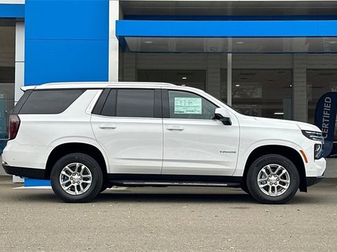 New 2026 Chevrolet Tahoe LS image 4