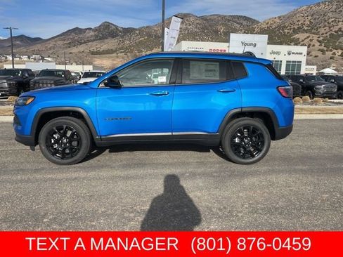 New 2026 Jeep Compass Latitude AWD/4WD image 7