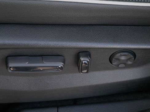 New 2026 Honda Odyssey Touring image 16