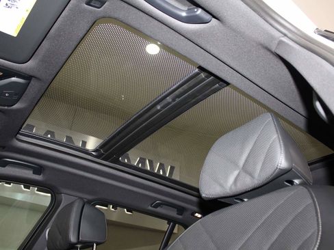 Used 2026 BMW X5 sDrive40i w/ Executive Package image 14