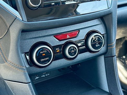 Used 2023 Subaru Crosstrek 2.0i Premium image 30