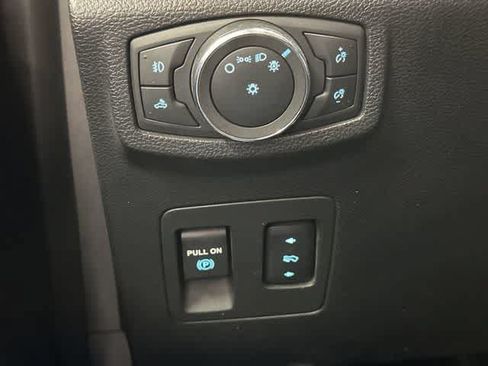 Used 2020 Ford F150 Lariat AWD/4WD image 19
