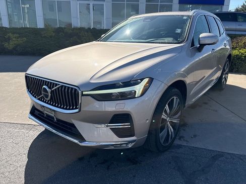 Used 2023 Volvo XC60 B5 Plus w/ Climate Package AWD/4WD image 2