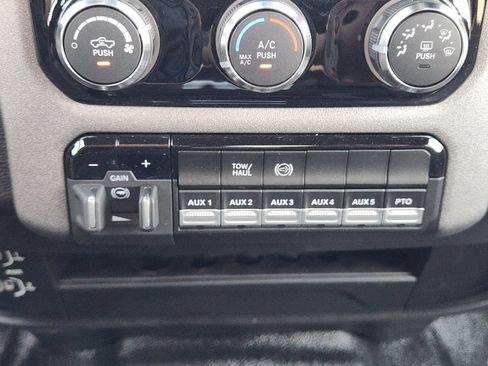 New 2026 RAM 3500 Tradesman image 17