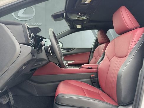 Certified 2026 Lexus NX 350 AWD w/ Accessory Package (Z1) image 7