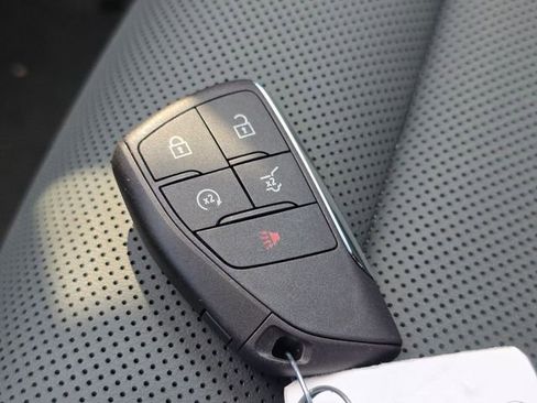 New 2026 GMC Terrain AT4 w/ Convenience Package III AWD/4WD image 35