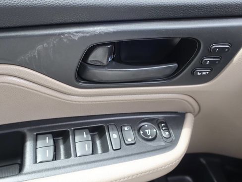 Used 2018 Honda Odyssey EX-L image 23