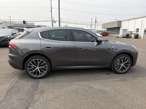 Used 2023 Maserati Grecale GT AWD/4WD image 6