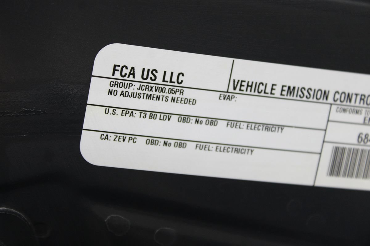 Used 2018 FIAT 500 e FWD image 39
