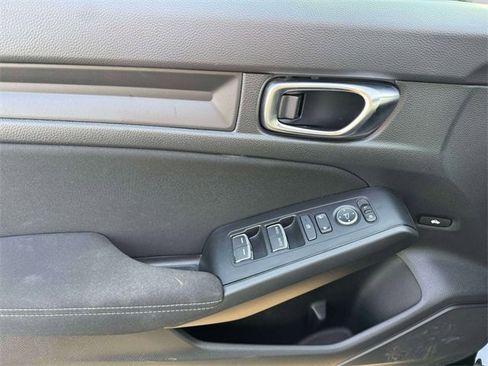Used 2024 Honda Civic Sport image 17