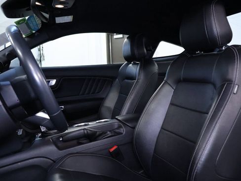 Used 2023 Ford Mustang Premium image 13