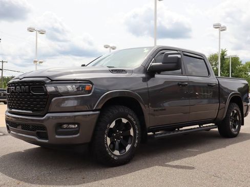 Used 2025 RAM 1500 Big Horn AWD/4WD image 9