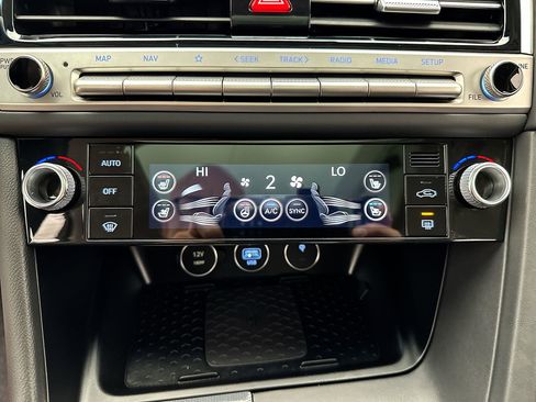 Certified 2026 Genesis G70 2.5T Prestige AWD/4WD image 19