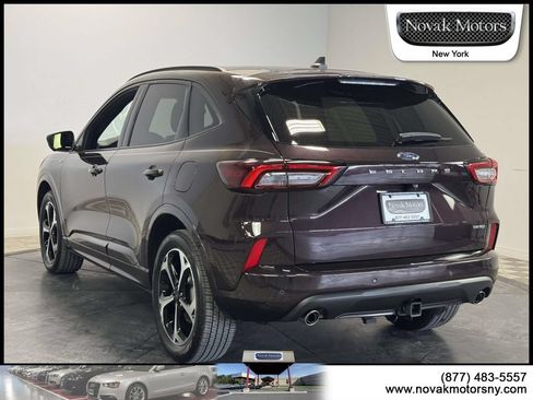 Used 2023 Ford Escape ST-Line Select w/ Tech Pack #2 AWD/4WD image 7