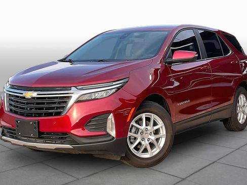 Used 2024 Chevrolet Equinox LT FWD image 3