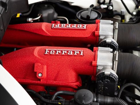 Certified 2022 Ferrari Roma image 79