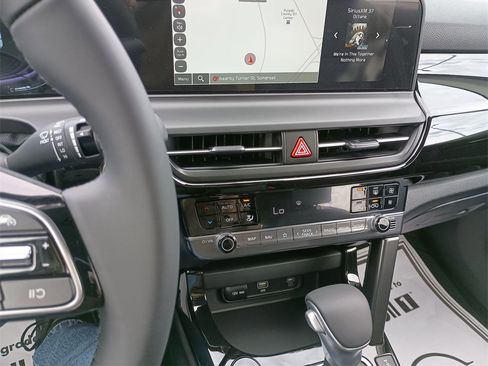 New 2026 Kia Seltos S image 24