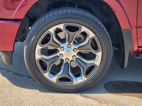 Used 2020 RAM 1500 Limited AWD/4WD image 11