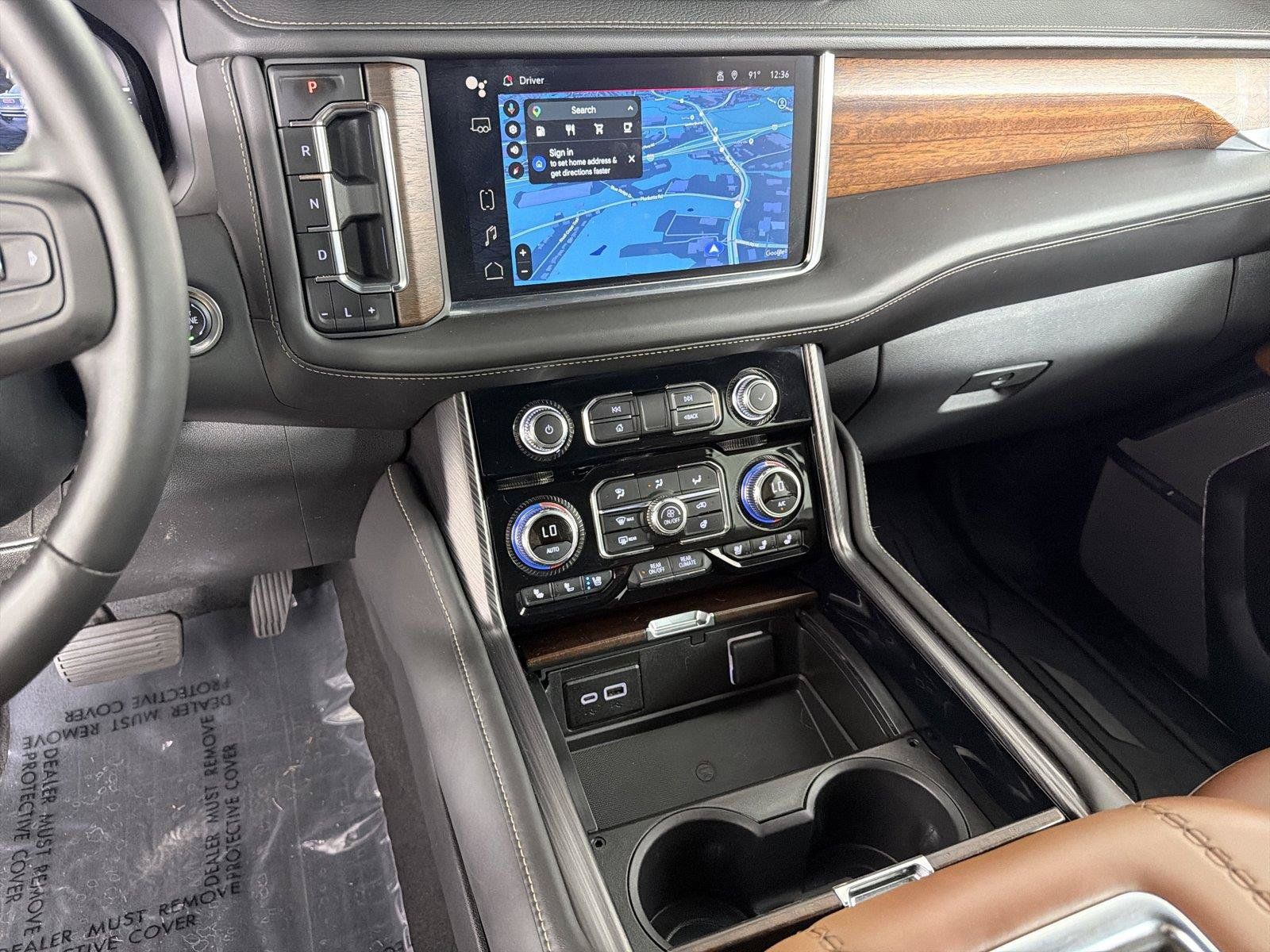 Certified 2024 GMC Yukon Denali Ultimate AWD/4WD image 30