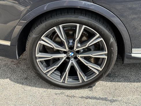 Used 2020 BMW X7 xDrive40i w/ Premium Package AWD/4WD image 54