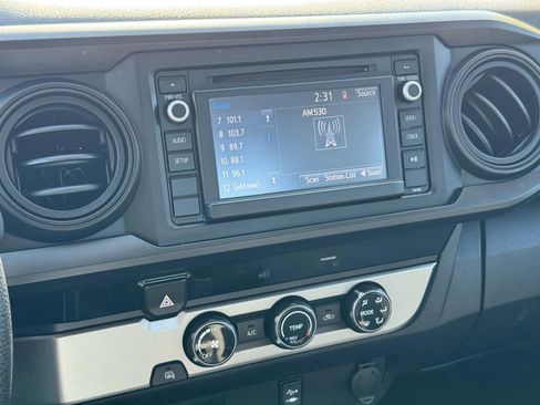 Used 2016 Toyota Tacoma 2WD Access Cab image 31