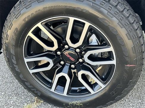 New 2026 GMC Sierra 1500 AT4 w/ AT4 Premium Package image 34