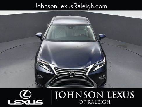 Used 2018 Lexus ES 350 w/ Luxury Package w/Wood Trim FWD image 24