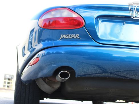 Used 1998 Jaguar XK8 image 35