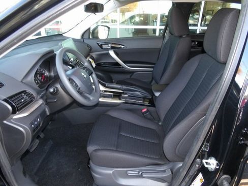 New 2026 Mitsubishi Eclipse Cross LE image 14