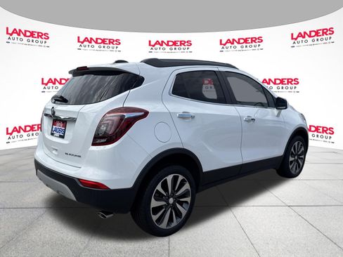 Used 2021 Buick Encore Preferred FWD image 3