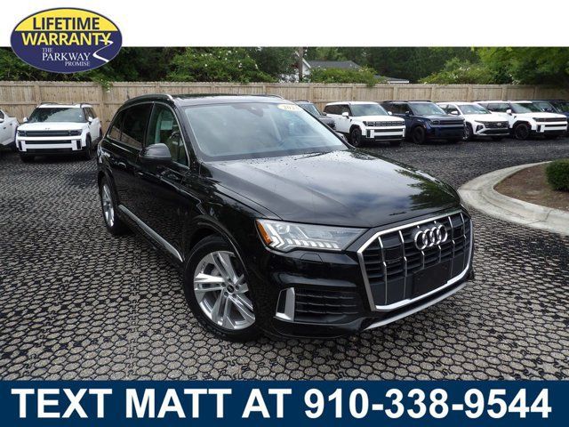 Used 2023 Audi Q7 3.0T Prestige w/ Prestige Package AWD/4WD image 1