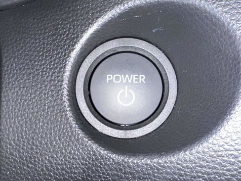 Certified 2025 Toyota Corolla Cross AWD Hybrid image 26