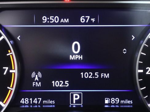Used 2022 Nissan Altima 2.5 SV w/ SV Premium Package AWD/4WD image 14
