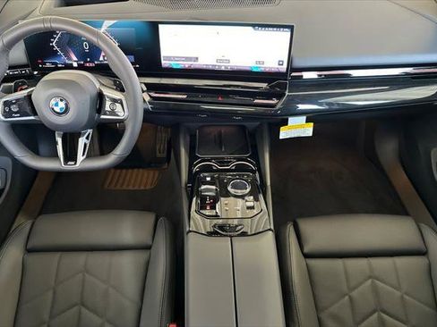 New 2026 BMW 530i xDrive w/ M Sport Package AWD/4WD image 12
