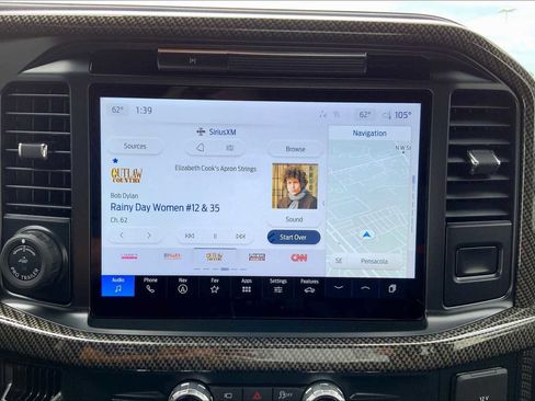 Used 2025 Ford F150 Lariat w/ Equipment Group 502A High image 34