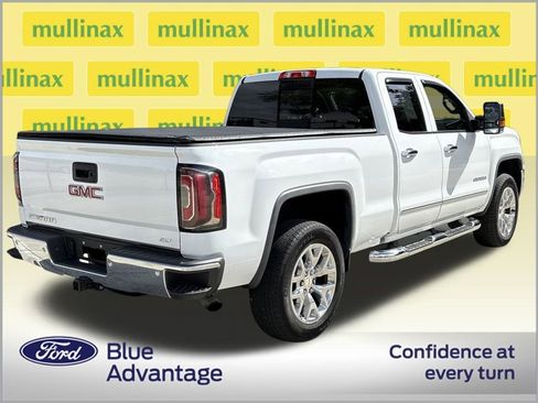 Used 2017 GMC Sierra 1500 SLT w/ Max Trailering Package image 4