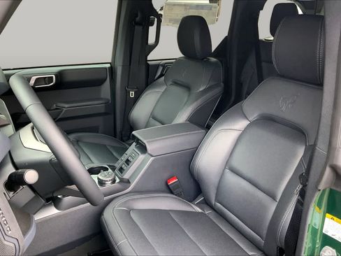 New 2025 Ford Bronco Badlands AWD/4WD image 9