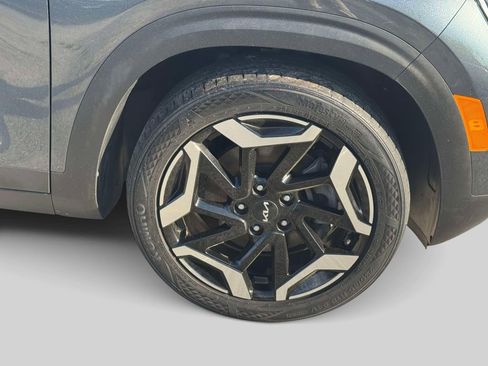 Used 2024 Kia Seltos SX AWD/4WD image 7