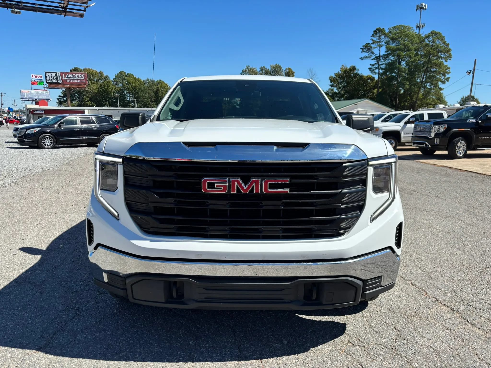 Used 2023 GMC Sierra 1500 Pro w/ Convenience Package AWD/4WD image 8