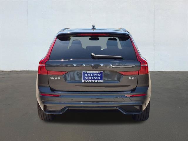 Certified 2024 Volvo XC60 B5 Ultimate w/ Protection Package Premier AWD/4WD image 6