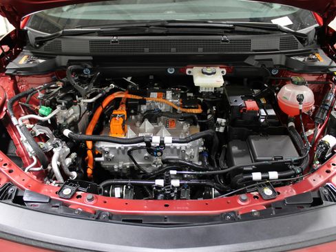 New 2026 Chevrolet Equinox EV LT image 42