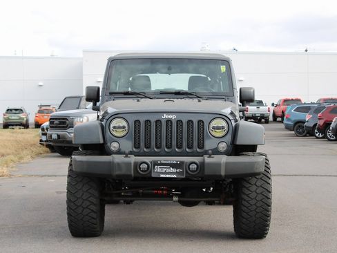 Used 2016 Jeep Wrangler Unlimited Sport image 9