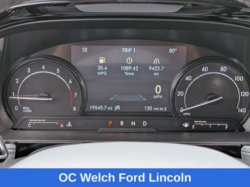 Used 2022 Lincoln Corsair FWD w/ Equipment Group 101A image 13