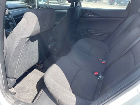 Used 2019 Honda Civic EX image 6