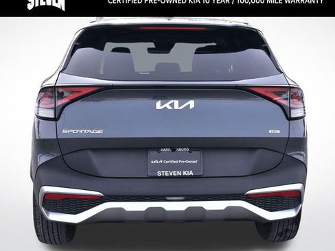 Certified 2023 Kia Sportage EX image 9