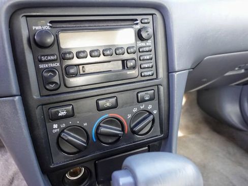 Used 2001 Toyota Camry LE image 16