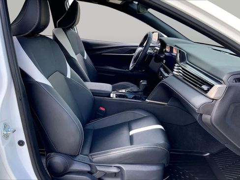 Certified 2025 Toyota Camry SE w/ Multimedia Upgrade Package FWD image 9