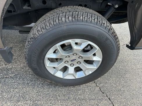 Used 2023 Ford F150 XLT image 9