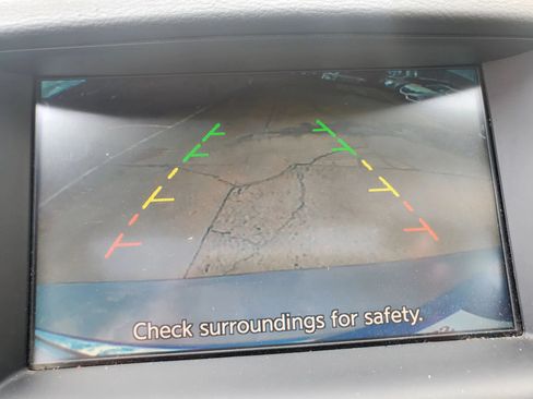 Used 2015 INFINITI Q50 AWD w/ Moonroof Package image 3